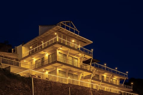 Property building, Night