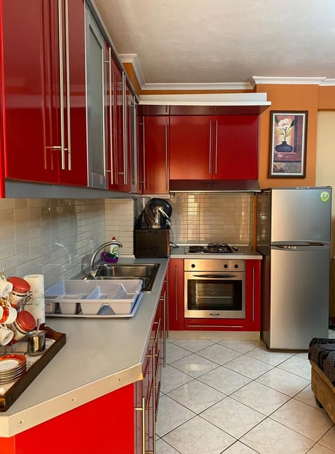 microwave, oven, stove, kitchen