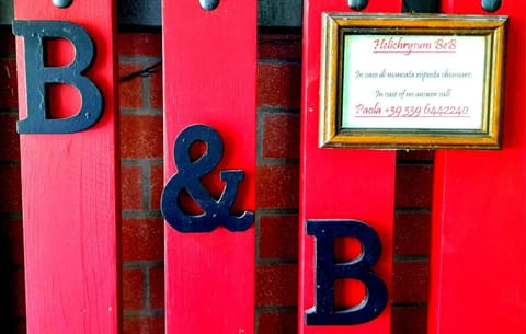 Helichrysum Bed and Breakfast in Vinci