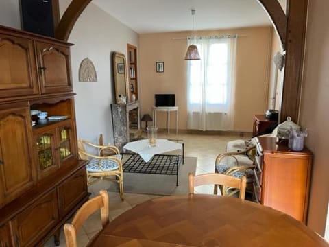 Chambre Le Mans 24 heures Bed and Breakfast in Le Mans