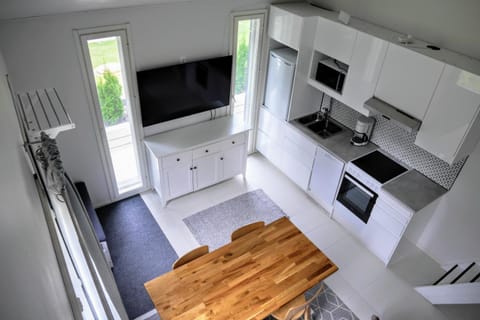 TV and multimedia, Kitchen or kitchenette, minibar, pet friendly