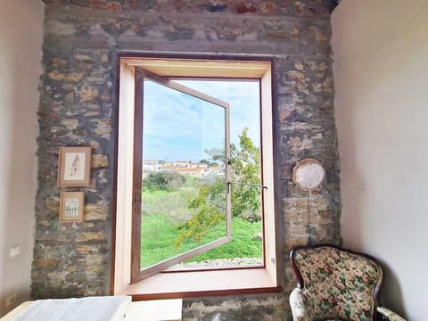 Hidden gem of 1900, 7km from sea House in Islands