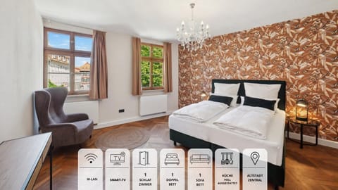 Bed, Photo of the whole room, Bedroom