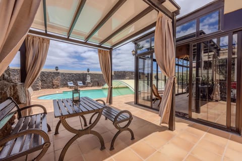 Balcony/Terrace, Balcony/Terrace