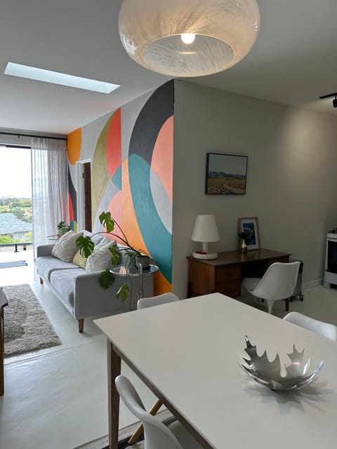 Living room, Photo of the whole room, Seating area