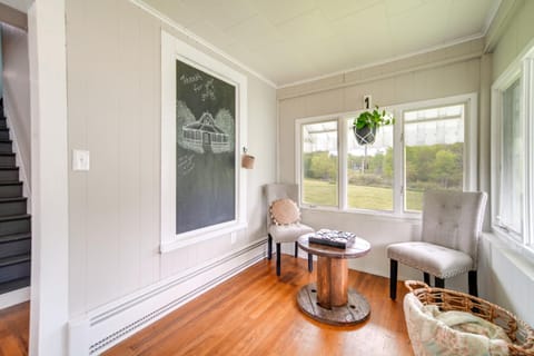 Historical Magnesia Springs Home, Near Kayaking! House in Lake Erie