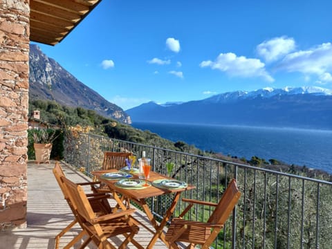 View (from property/room), Balcony/Terrace