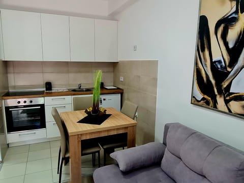 RELAX LUX AKVA PARK 2(K-KOMPLEX) Apartment in Serbia