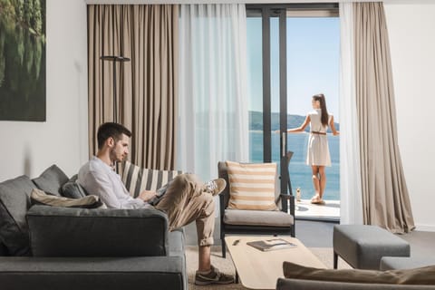 Living room, Sea view