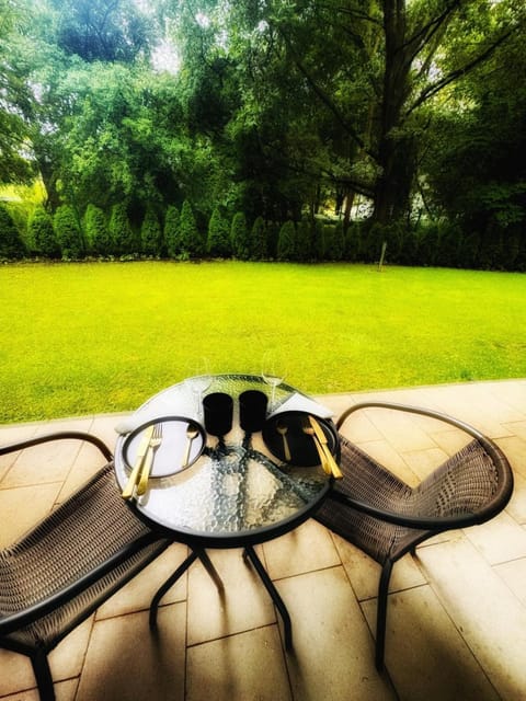 Garden, Garden view, Facility for disabled guests