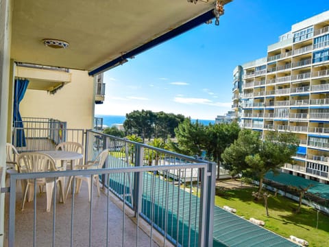 Spring, Bed, Activities, Winter, Summer, Children play ground, View (from property/room), Balcony/Terrace, Dining area, Beach, Tennis court, Hiking, Animals, Animals, Animals, Autumn, Pets, Pets, Pets, Sea view, Swimming pool, Sports, Entertainment, children, children, children, young children, young children, young children, older children, older children, older children, group of guests, group of guests, group of guests, cot, Family, Family, Family, Parking, microwave, oven, pet friendly, pet friendly, washing machine, elevator
