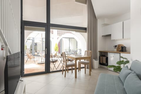 Communal lounge/ TV room, Living room