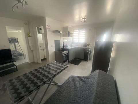 Cosy T2 près aéroport CDG Disney Apartment in Île-de-France