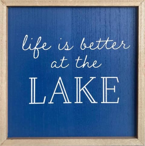 15 min to AT&T Lakefront Home suite 3 Bed 1 bath , Read the listing House in Irving