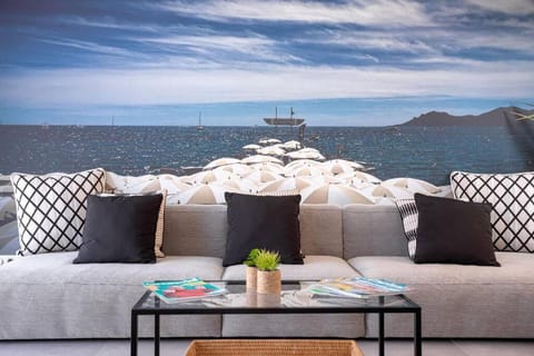 cannes experience pastour DUPLEX Penthouse Rooftop 4 bed&4bath Sea&Suquet view walking distance palais des congres & beaches Apartment in Cannes