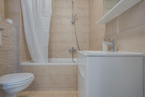 Toilet, Bathroom, Bath