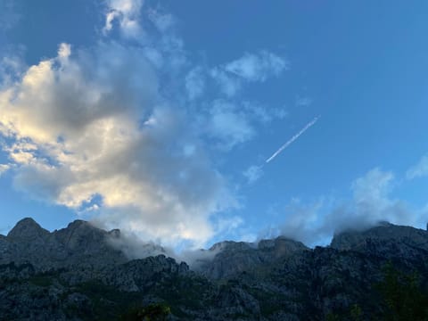 Guesthouse Rexhepi, Valbonë Bed and Breakfast in Montenegro