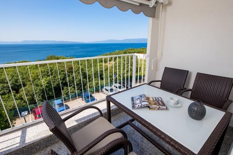 Day, Natural landscape, View (from property/room), Balcony/Terrace, Seating area, Sea view