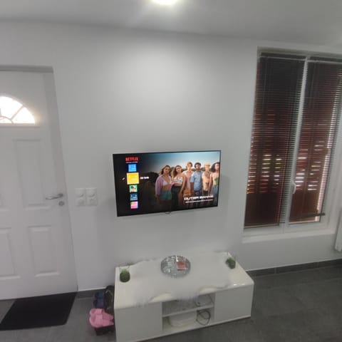 Petite maison avec jardin House in Montluçon