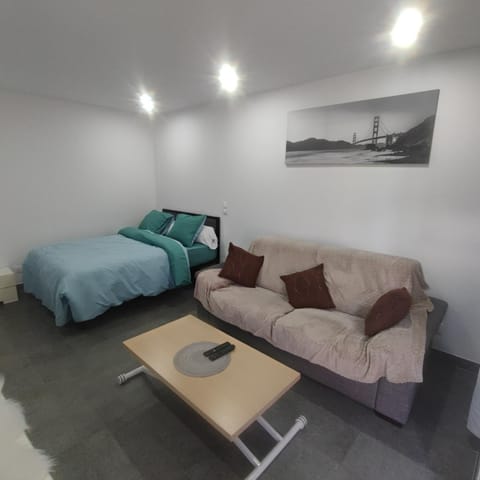 Petite maison avec jardin House in Montluçon