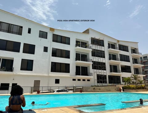 Pool view, Swimming pool