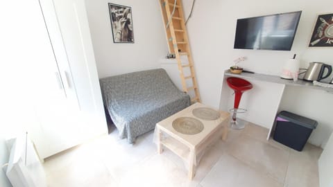 R9 Idéal déplacement PRO Apartment in Cambrai