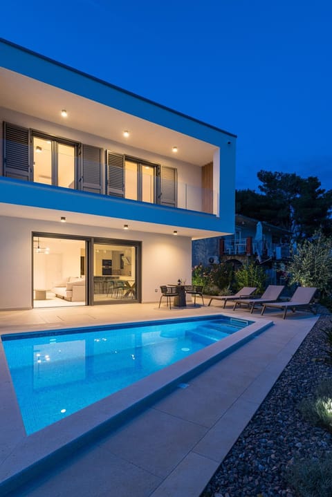 Balcony/Terrace, Garden view, Swimming pool