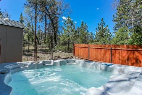 Day, Hot Tub