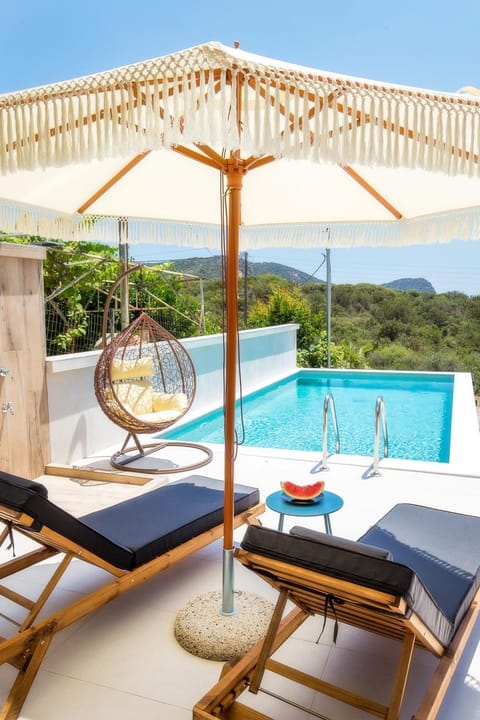 City view, Garden view, Swimming pool