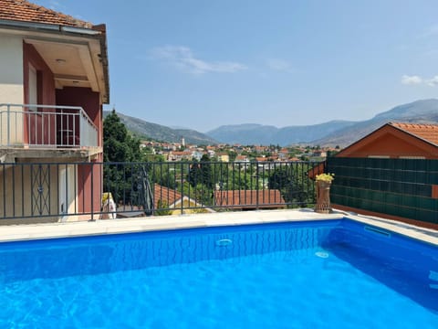 Apartman ZORA s bazenom sa slanom vodom - nova sezona! Apartment in Federation of Bosnia and Herzegovina