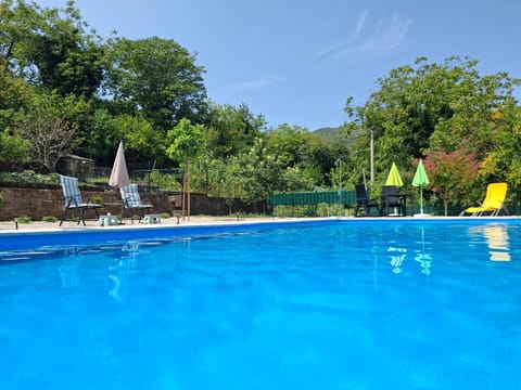 Apartman ZORA s bazenom sa slanom vodom - nova sezona! Apartment in Federation of Bosnia and Herzegovina