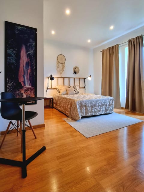 Bed, Bedroom
