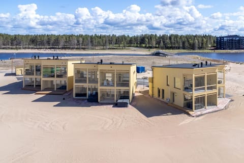Property building, Bird's eye view