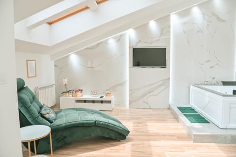 TV and multimedia, Living room