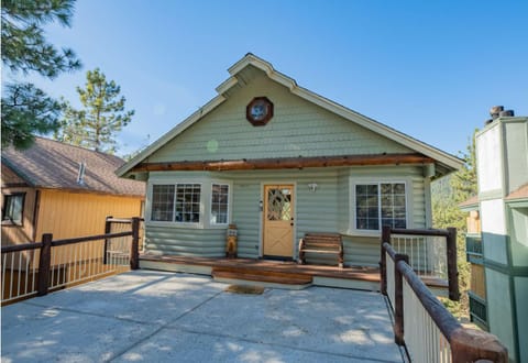 Property building, Day