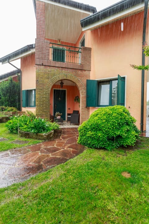 Property building, Garden