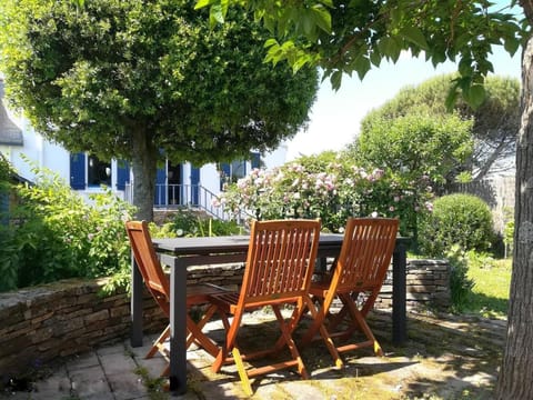 BBQ facilities, Garden, Balcony/Terrace