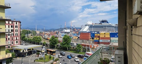 Waterfront Apartment Apartment in La Spezia