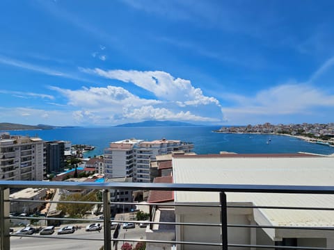 Day, View (from property/room), Balcony/Terrace, City view, Sea view