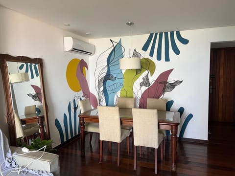 Belíssimo Apartamento Beira Mar em Ótima Localização Apartment in Rio de Janeiro