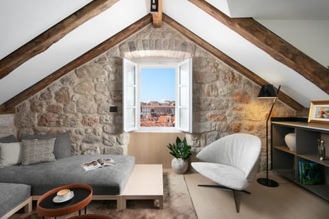 Living room, Seating area, City view