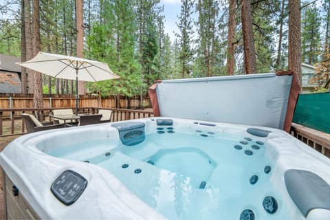 Day, Natural landscape, Hot Tub
