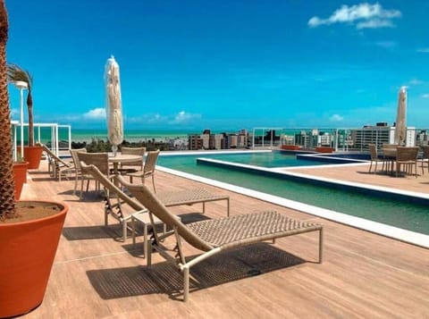 Day, Natural landscape, View (from property/room), Balcony/Terrace, Pool view, Sea view, Swimming pool, Swimming pool, sunbed