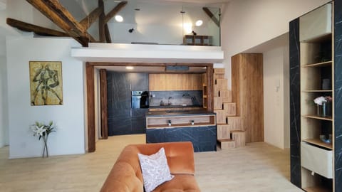 Kitchen or kitchenette, Living room, kitchen