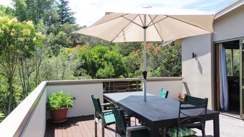 View (from property/room), View (from property/room), Dining area, Garden view, Garden view