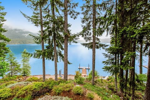 Woodstone Cabin Cabin in Lake Cushman