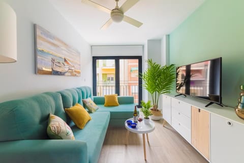 TV and multimedia, Living room, fireplace, locker, air conditioner