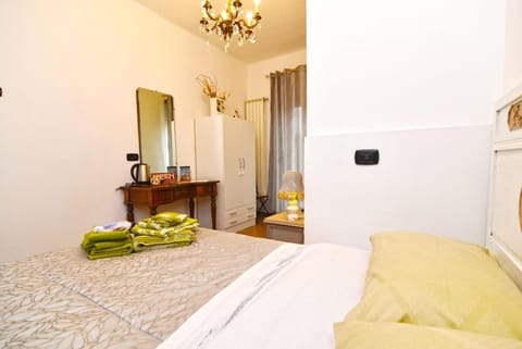 stanza romantica Apartment in Piedmont