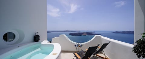 Natural landscape, Hot Tub, View (from property/room), Balcony/Terrace, Sea view