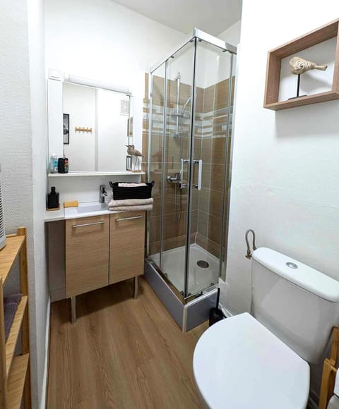 Studio plage, vue mer et dragon, garage pour moto Apartment in Calais